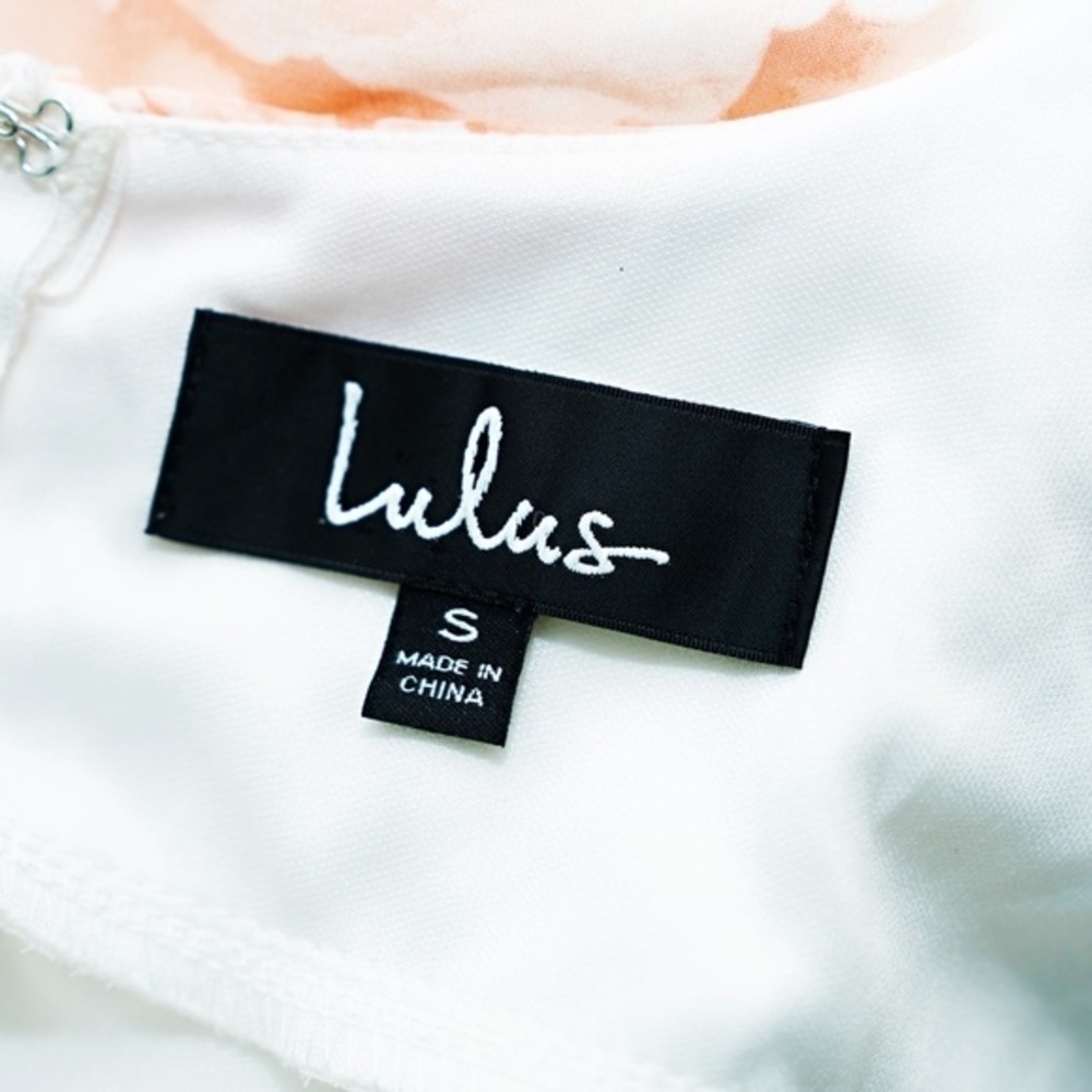 Lulu's White Maxi Dress with Blush Floral Print - Picture 3 of 12